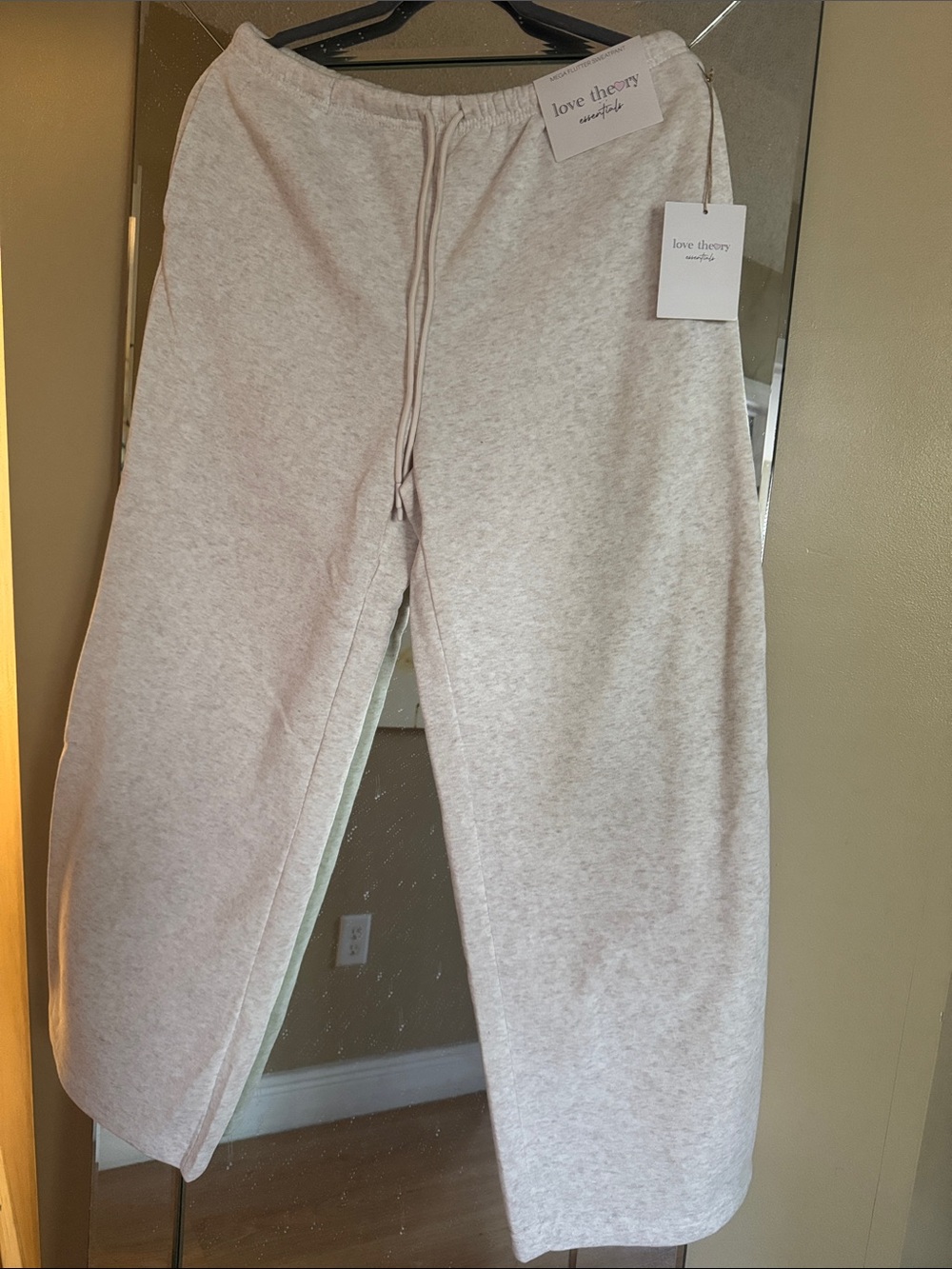 Love Theory Women Cream Drawstring Sweatpants